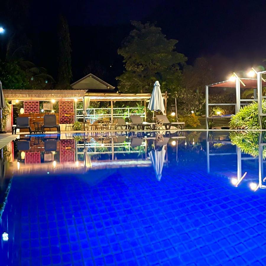 Q Bungalows Кеп Экстерьер фото